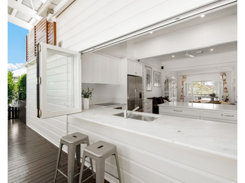 6 Dowling Street, Auchenflower QLD 4066