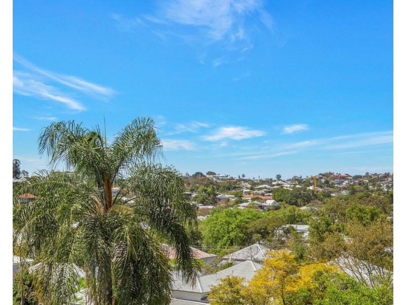 379 MIlton Road, Auchenflower QLD 4066