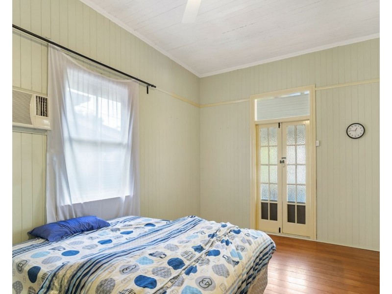 379 MIlton Road, Auchenflower QLD 4066