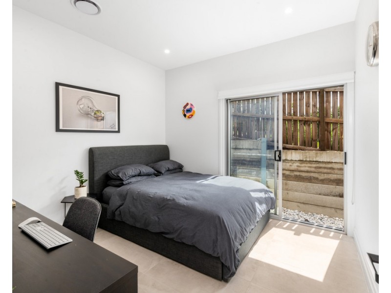 6 Fullerton Street, Red Hill QLD 4059