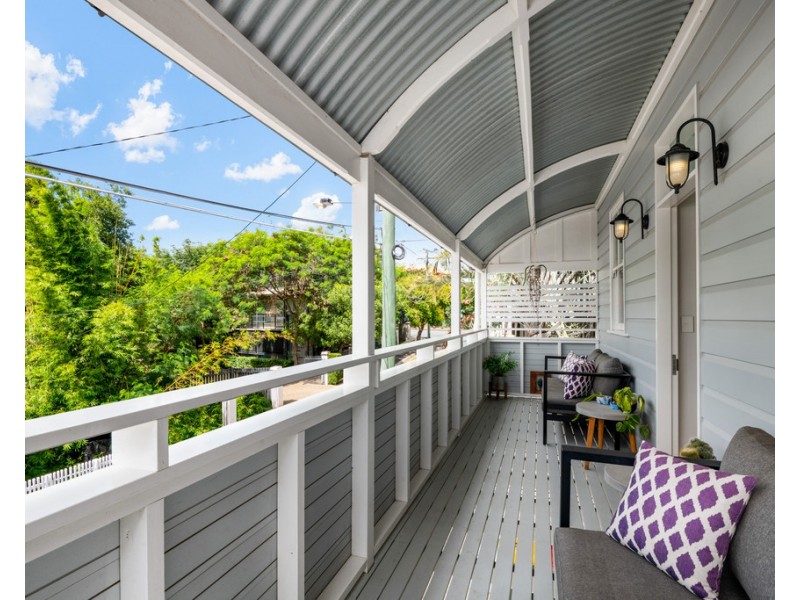 6 Fullerton Street, Red Hill QLD 4059