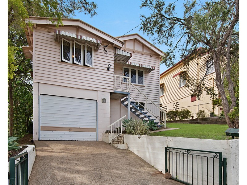 8 O’Connell Place, Red Hill QLD 4059