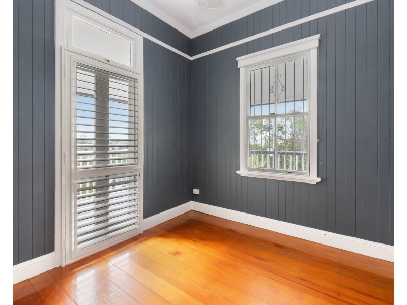 20 Hanworth Street, East Brisbane QLD 4169