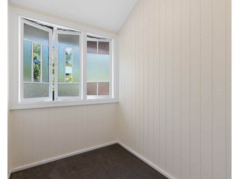 195 Arthur Terrace, Bardon QLD 4065