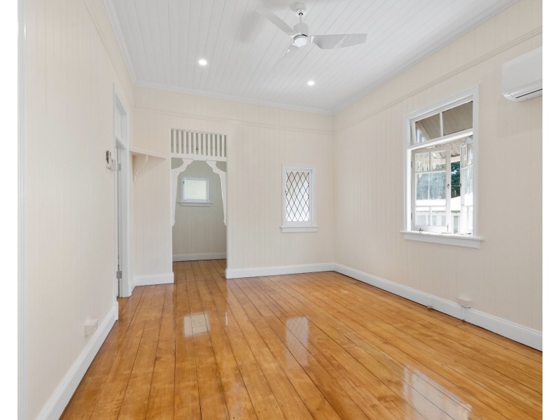 195 Arthur Terrace, Bardon QLD 4065