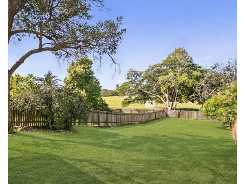 55 Gould Road, Herston QLD 4006