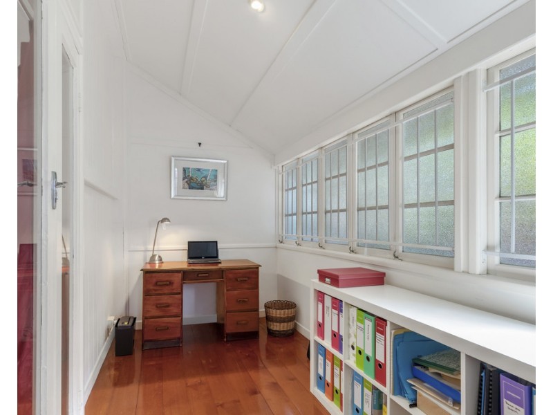 55 Gould Road, Herston QLD 4006