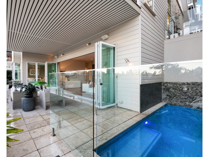 35 Plunkett Street, Paddington QLD 4064