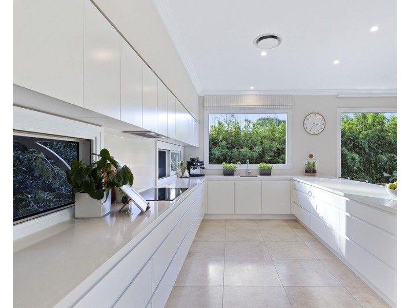 11 Dovedale Crescent, Ashgrove QLD 4060