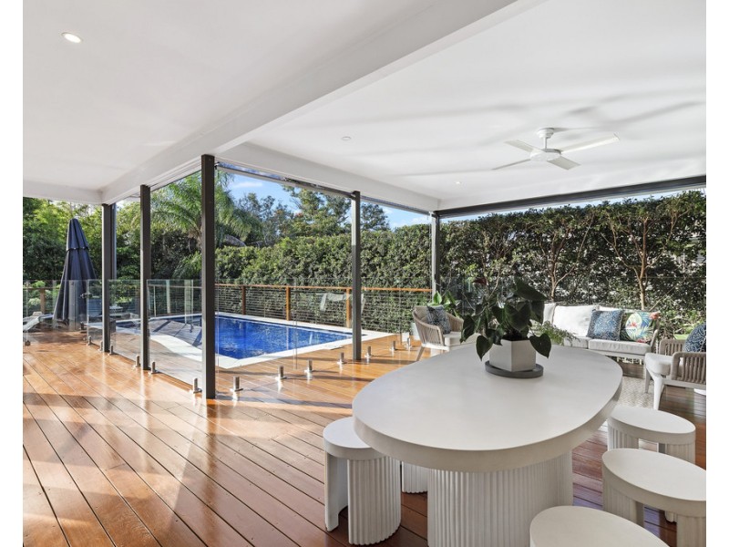 11 Dovedale Crescent, Ashgrove QLD 4060