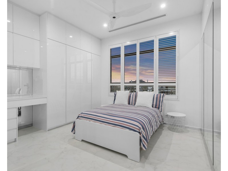 1201/241 Wellington Road, Kangaroo Point QLD 4169