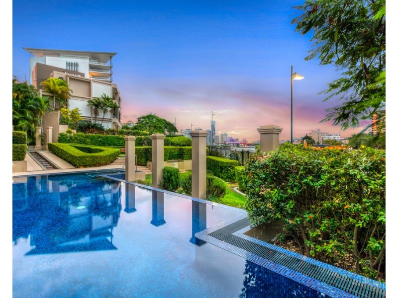 1201/241 Wellington Road, Kangaroo Point QLD 4169