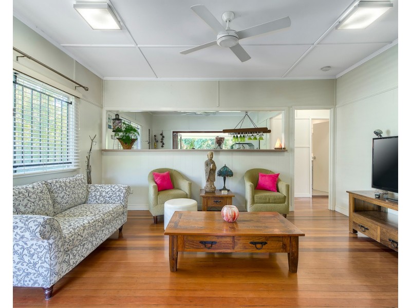 90 Newman Road, Wavell Heights QLD 4012