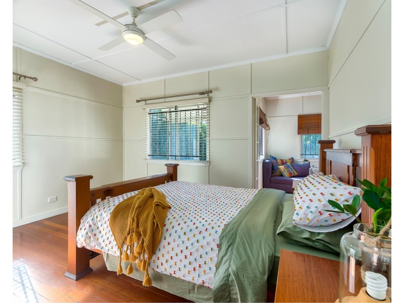 90 Newman Road, Wavell Heights QLD 4012