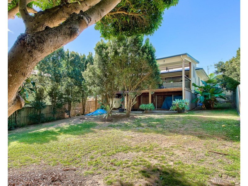 90 Newman Road, Wavell Heights QLD 4012