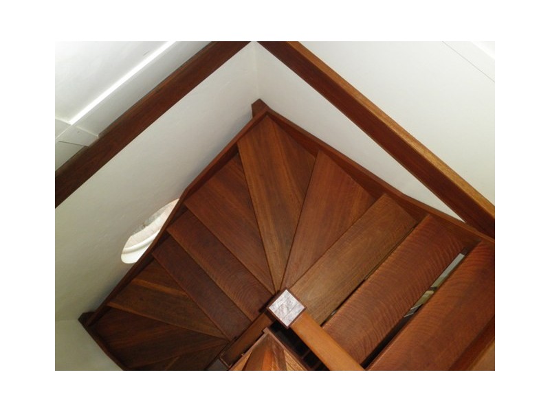 24 Macgregor Terrace, Bardon QLD 4065