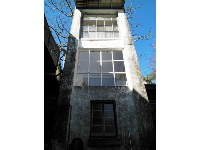 24 Macgregor Terrace, Bardon QLD 4065