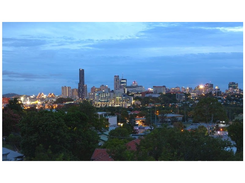 37 Seventh Avenue, Windsor QLD 4030