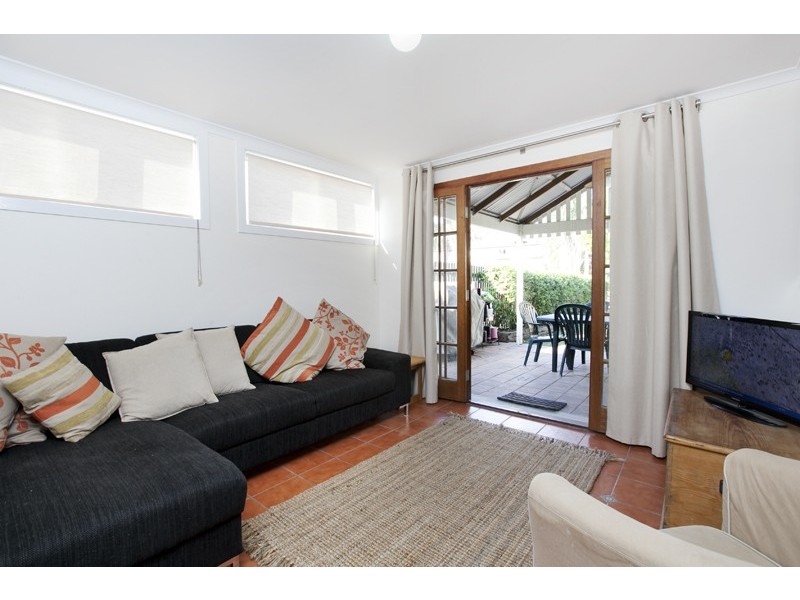11 Picot Street, Kelvin Grove QLD 4059