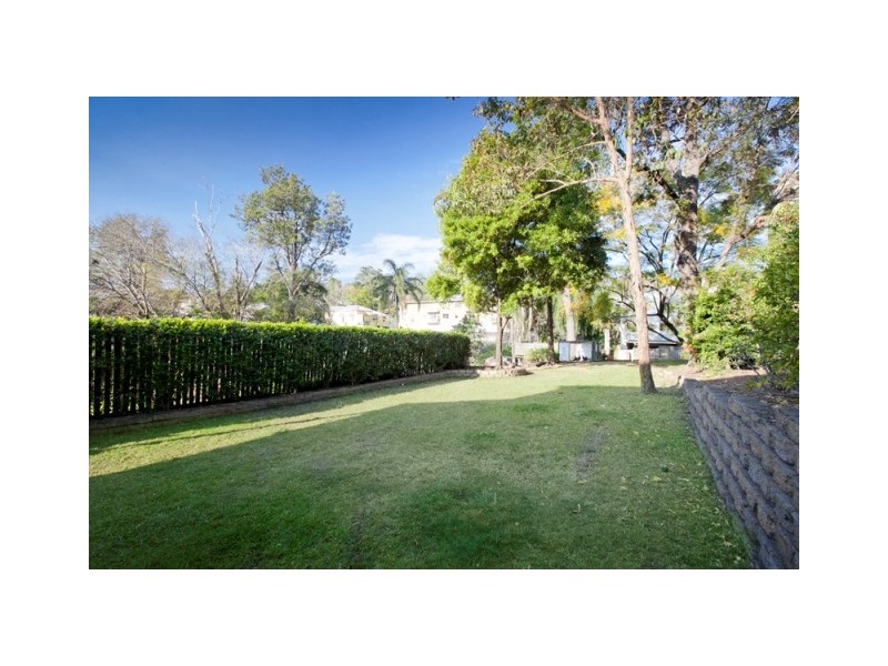 11 Picot Street, Kelvin Grove QLD 4059