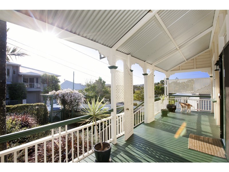11 Picot Street, Kelvin Grove QLD 4059