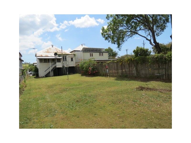 10 Bale Street, Albion QLD 4010