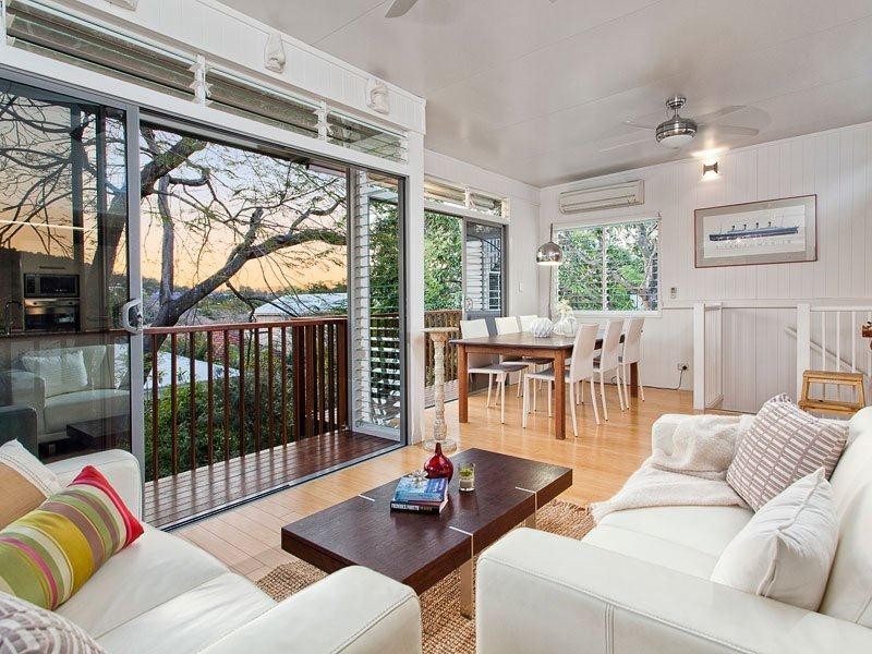 62 Lewin Street, Bardon QLD 4065