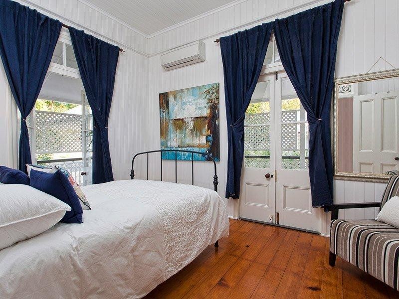 62 Lewin Street, Bardon QLD 4065