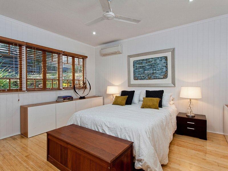 62 Lewin Street, Bardon QLD 4065