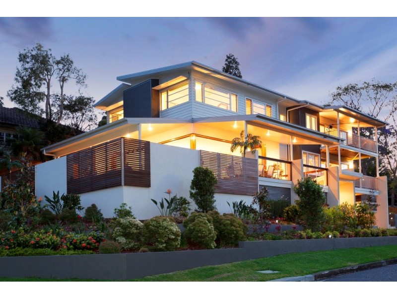 10 Mackay Terrace, Bardon QLD 4065