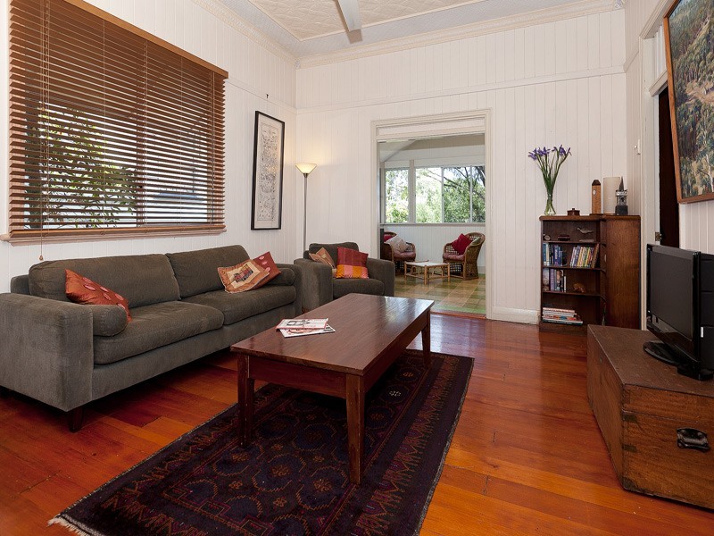 26 Barron Street, Gordon Park QLD 4031