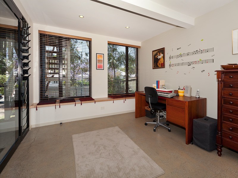 26 Barron Street, Gordon Park QLD 4031