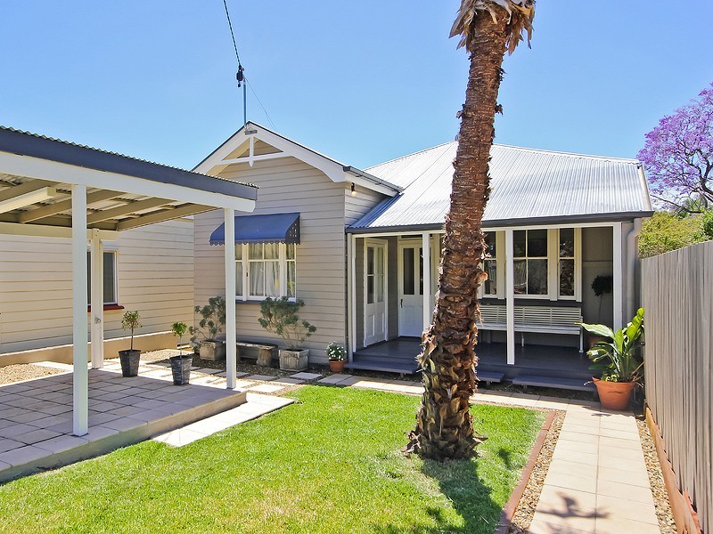 141 Arthur Terrace, Red Hill QLD 4059