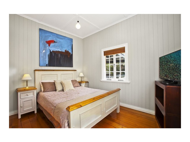 15 Killarney Street, Yeronga QLD 4104