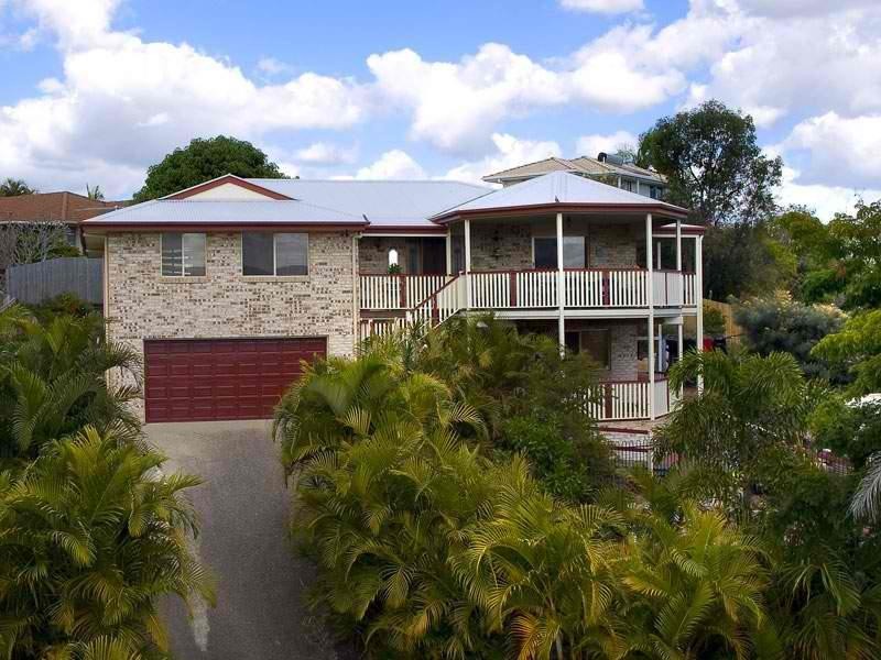 15 Kobble Court, Sinnamon Park QLD 4073