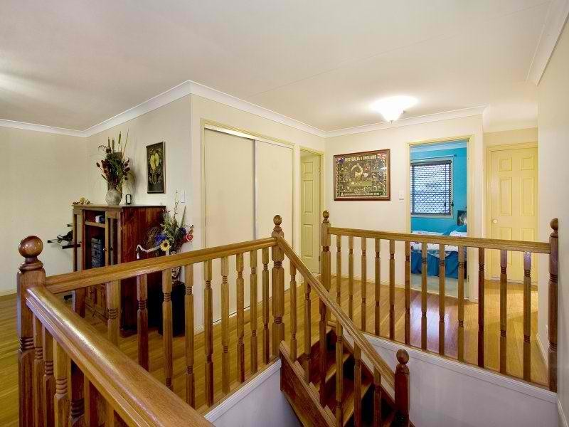 15 Kobble Court, Sinnamon Park QLD 4073