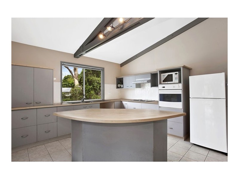 198 Boundary Road, Bardon QLD 4065