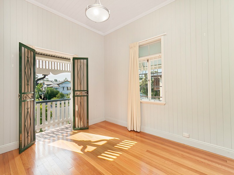 107 Park Road, Wooloowin QLD 4030