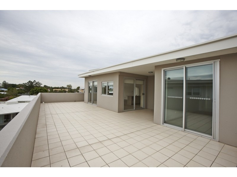 58/95 Clarence Rd, Indooroopilly QLD 4068