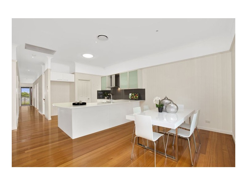 76 Alexandra Street, Bardon QLD 4065