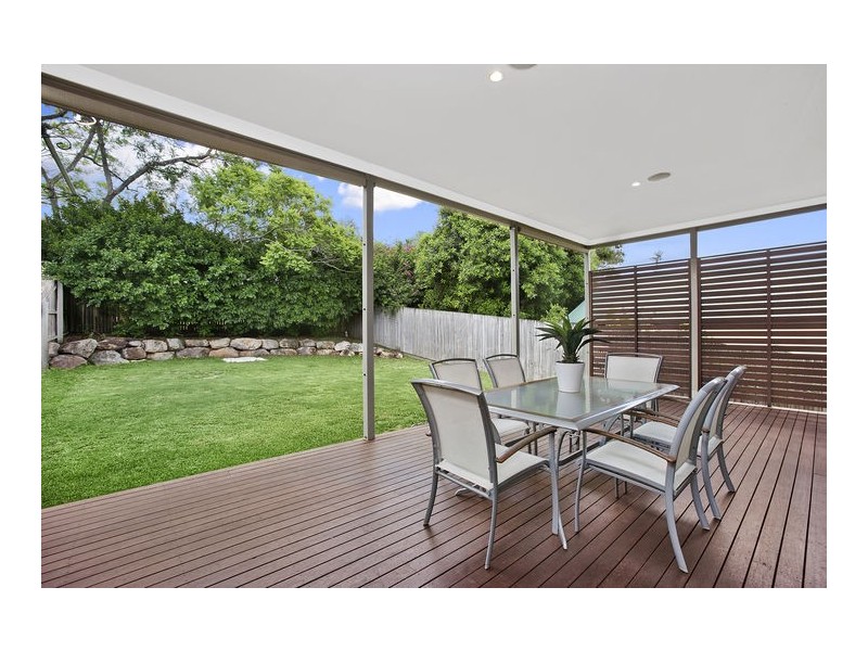 76 Alexandra Street, Bardon QLD 4065