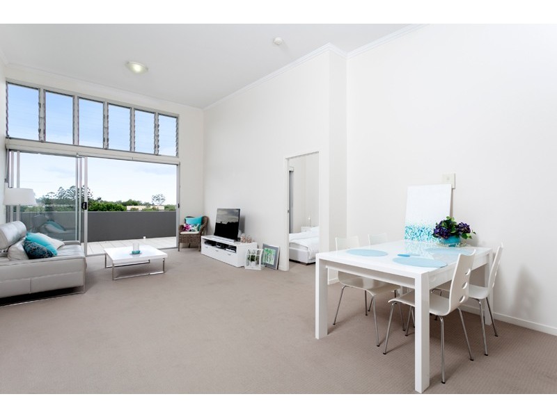 29/95 Clarence Road, Indooroopilly QLD 4068