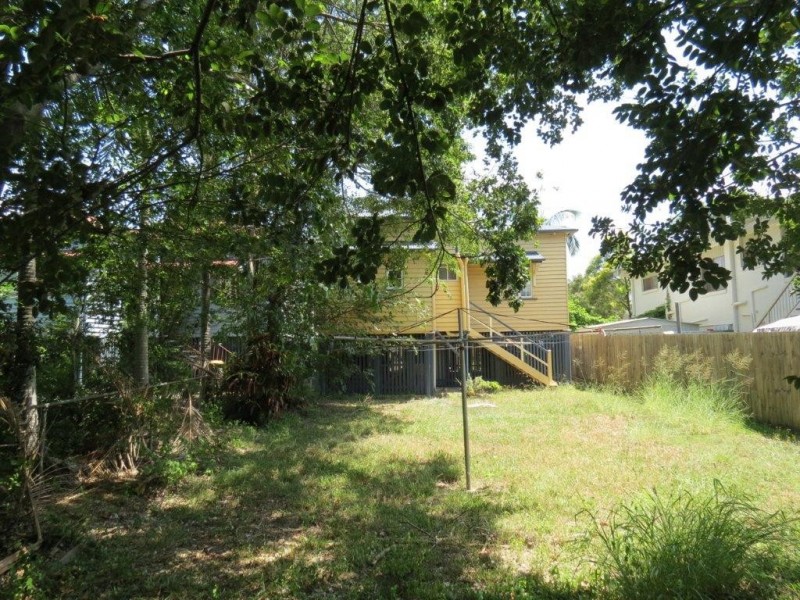 26 Brookfield Road, Kedron QLD 4031