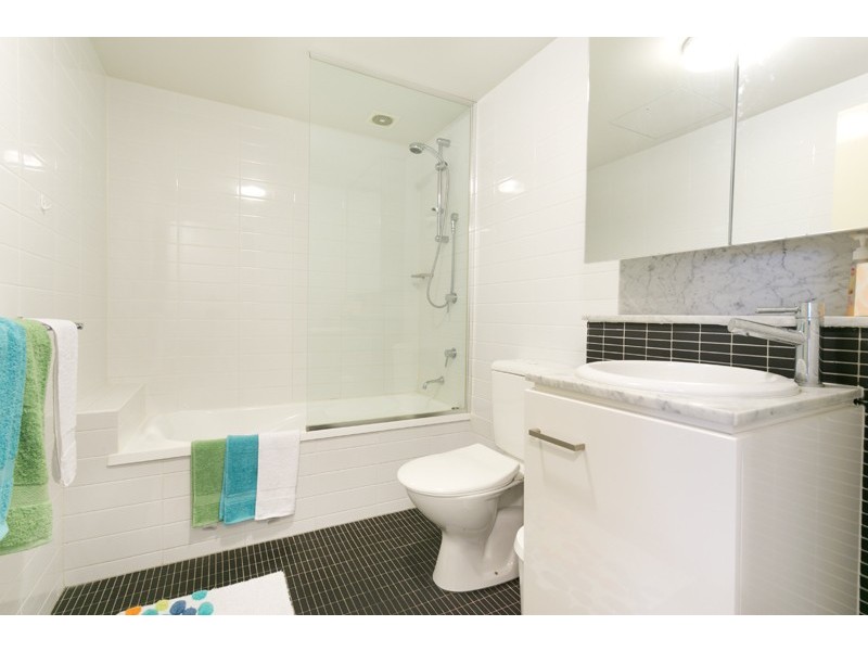 33/89-97 Lambert Street, Kangaroo Point QLD 4169