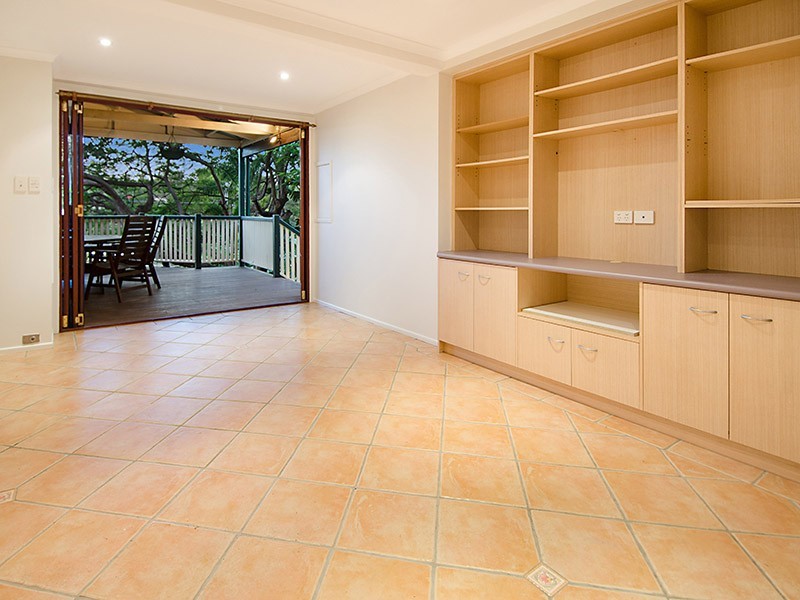 20 Hebe Street, Bardon QLD 4065