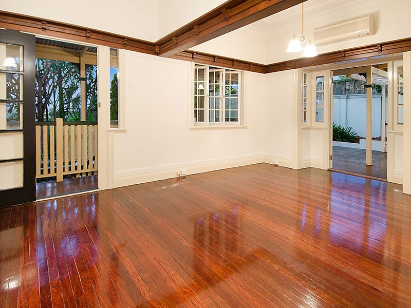 20 Hebe Street, Bardon QLD 4065