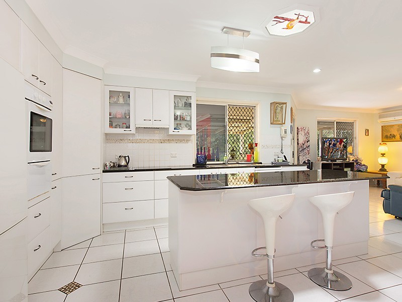 83 Allison Drive, Kallangur QLD 4503