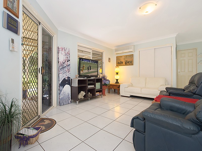 83 Allison Drive, Kallangur QLD 4503
