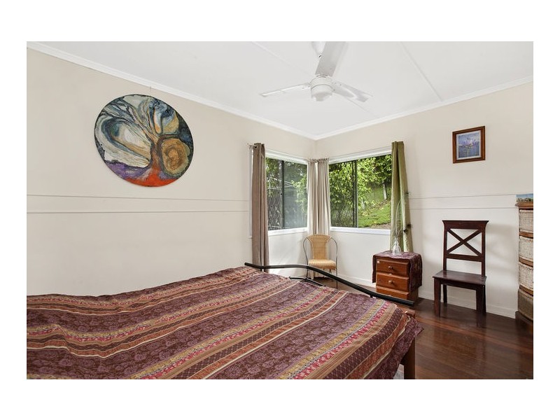 46 Barnett Road, Bardon QLD 4065