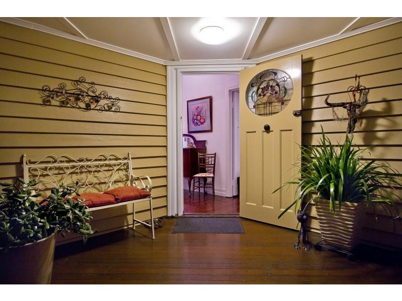 51 Banksia Avenue, Ashgrove QLD 4060